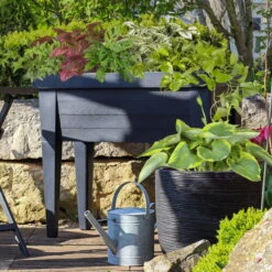 Pflanzgefäß Rib Cullen Schwarz, Ø 35 X H 34 Cm -LECHUZA || Elho Verkaufsgeschäft 0980250129 Hochbeet mit Beinen und Deckel anthrazi 3210103447 Pflanzgefaess Rib Cullen schwarz 111352